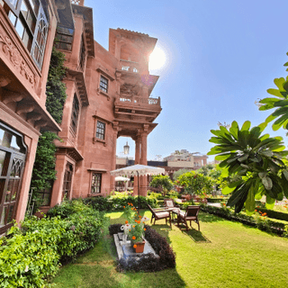 Daspan House