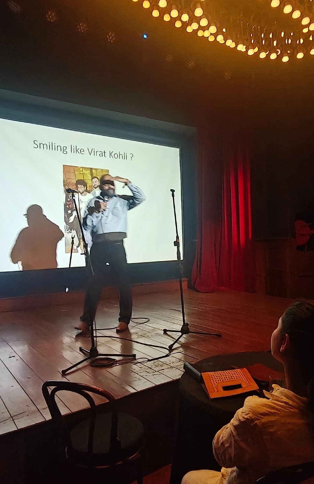 Body Language Speaks Louder Than Words@ThePianoMan