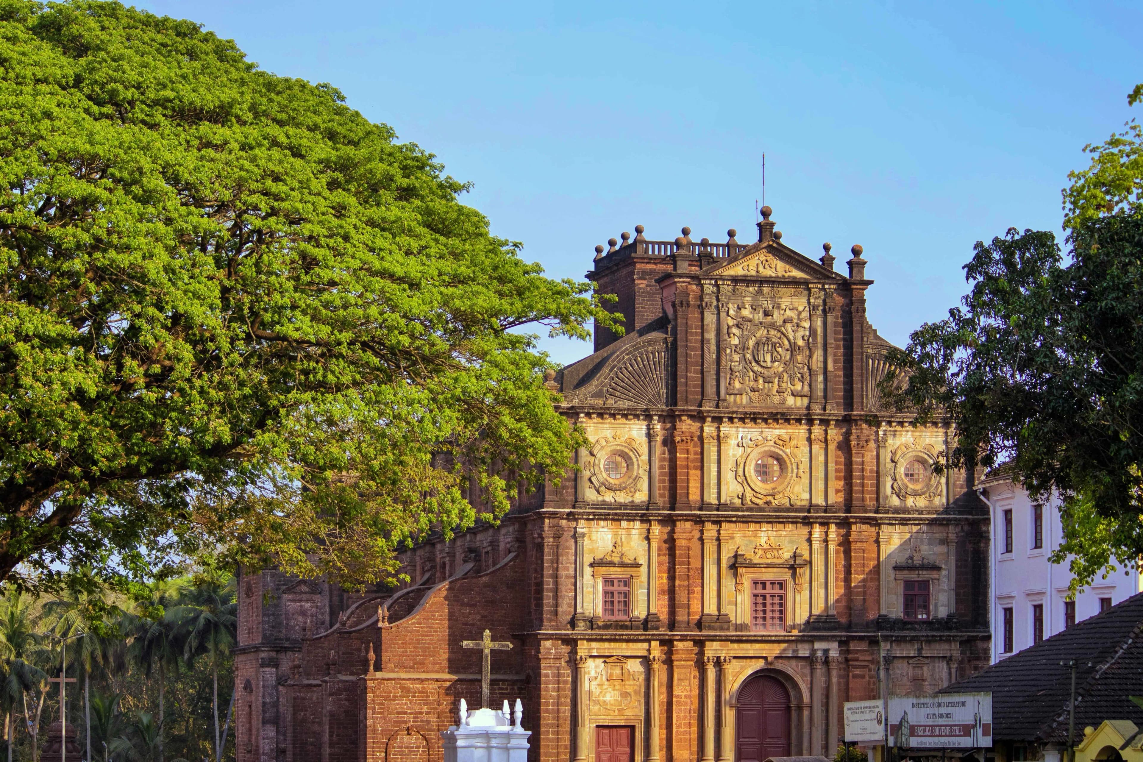 Old Goa - Saga Of Saints, Spices & Sovereigns