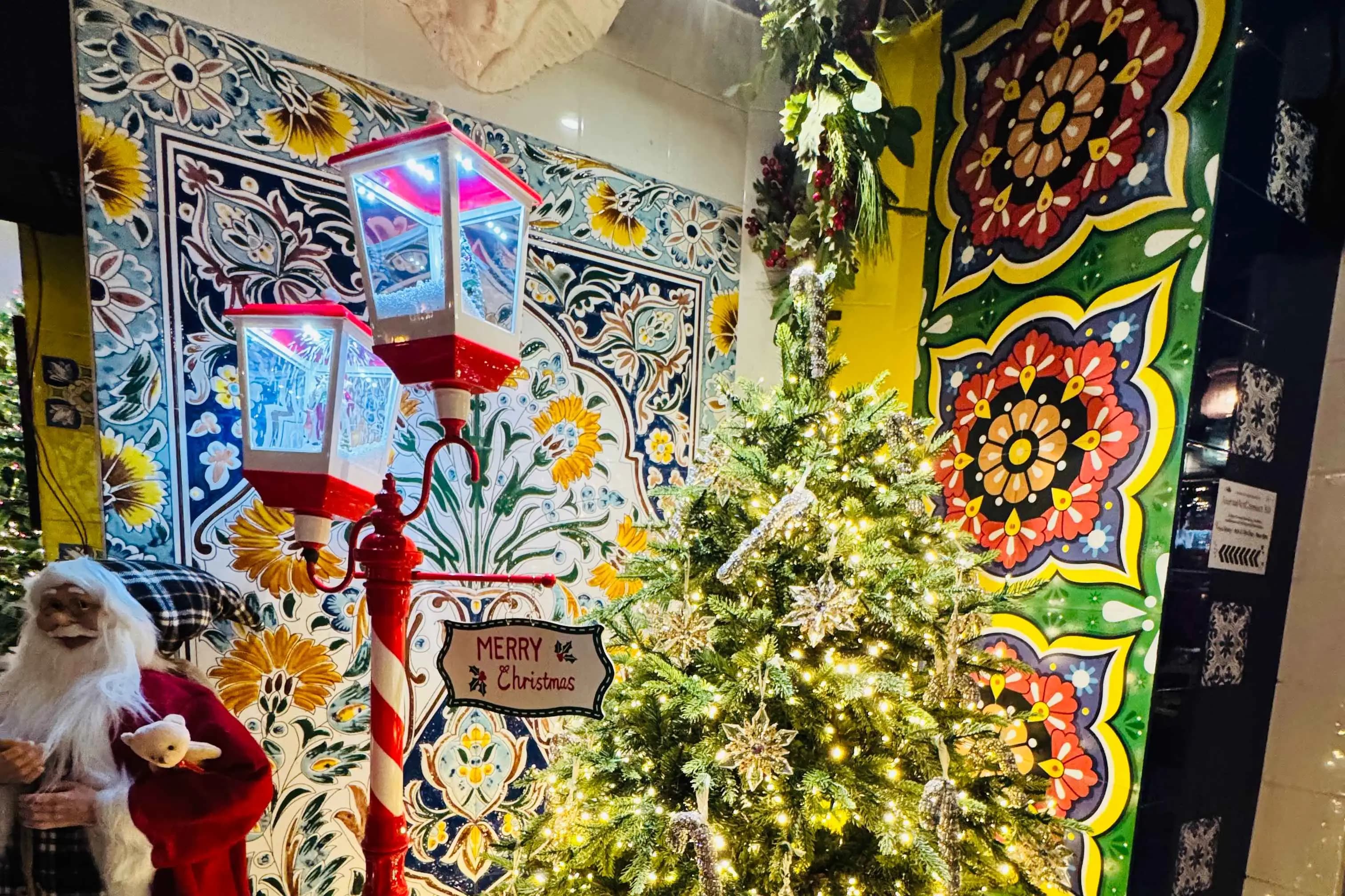 A Christmas Letter-Writing Walk