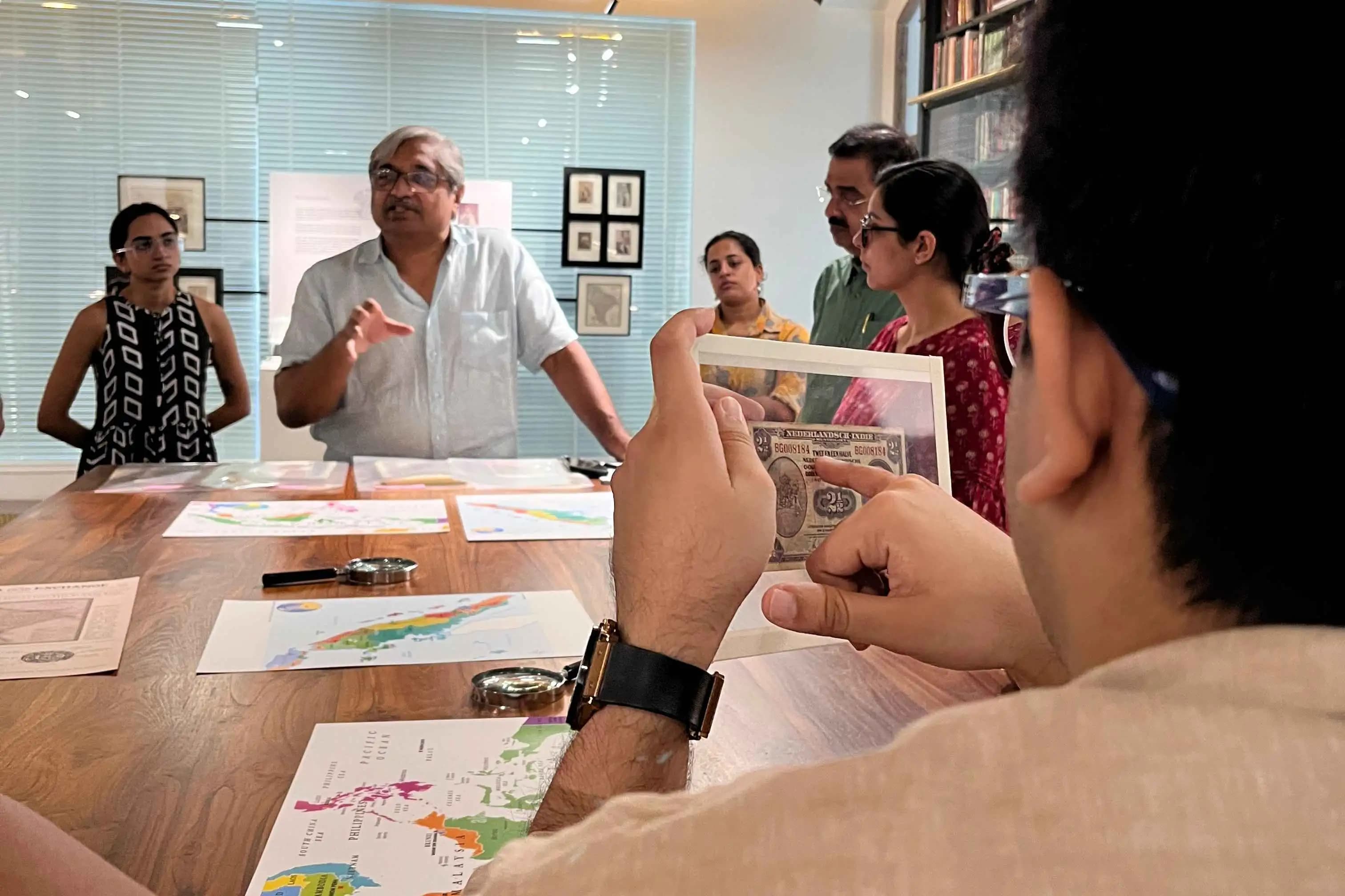 Collector's Show & Tell by Paul Abraham : Symbols