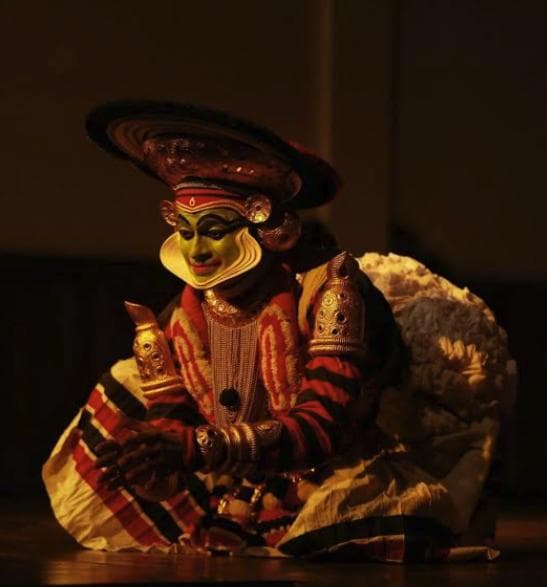 Duryodhana's Lament: A Kutiyattam Performance